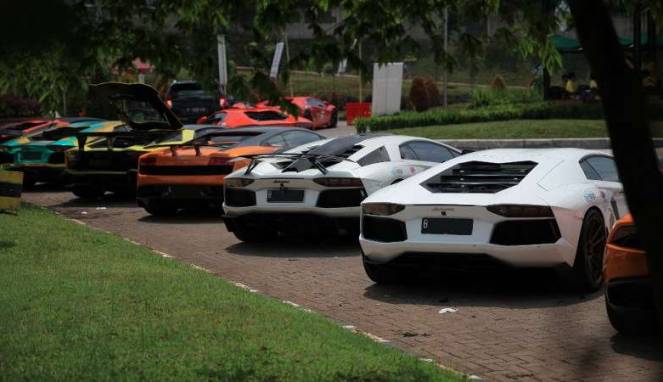 Enggak Semua Orang Suka Dilihat Naik Lamborghini