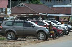 Pajero Jadi Angkot Di Papua, Bikin Kaget?